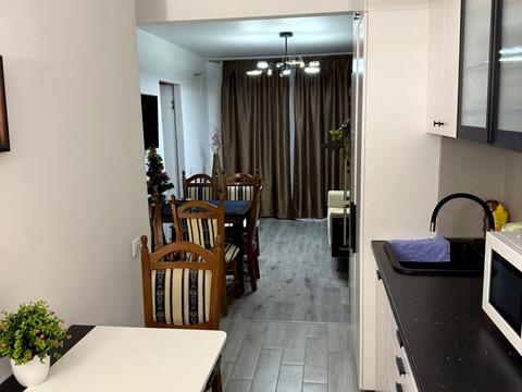 квартира за адресою Героїв просп., 4