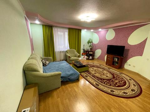 квартира за адресою Степана Бандери вул., 9