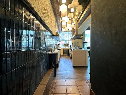 коммерческая по адресу Греческая ул., 1а