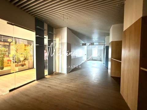 комерційна за адресою Дмитра Яворницького просп. (Карла Маркса), 46