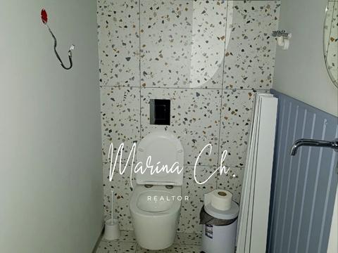 комерційна за адресою Дмитра Яворницького просп. (Карла Маркса), 46