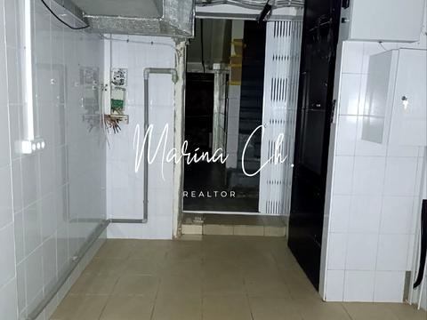 комерційна за адресою Дмитра Яворницького просп. (Карла Маркса), 46