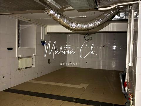 комерційна за адресою Дмитра Яворницького просп. (Карла Маркса), 46