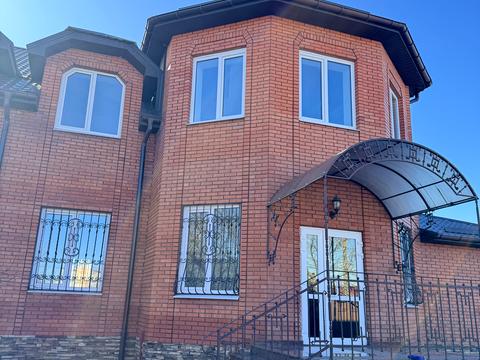 будинок за адресою 8 березня