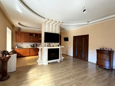 будинок за адресою 8 березня