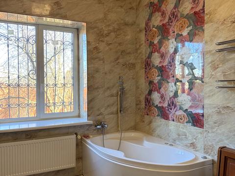 будинок за адресою 8 березня