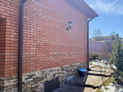 будинок за адресою 8 березня