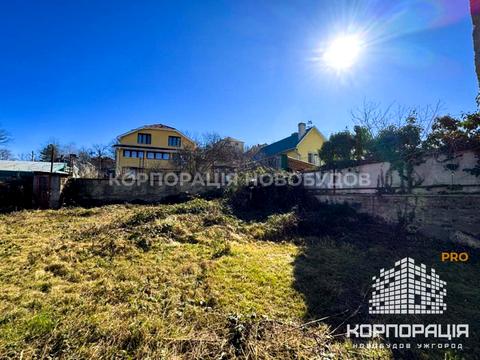 будинок за адресою Срібляста вул., 60