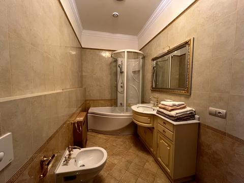 дом по адресу пгт. Козин, Старокиевская ул.