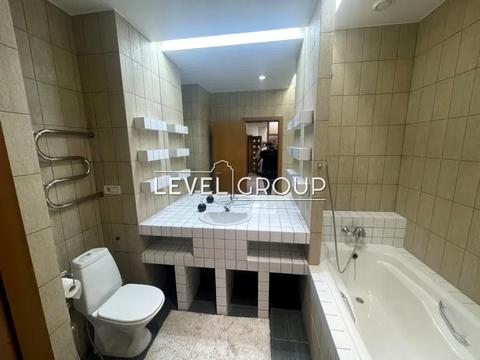 квартира за адресою Професора Павловського вул. (Боткіна), 4