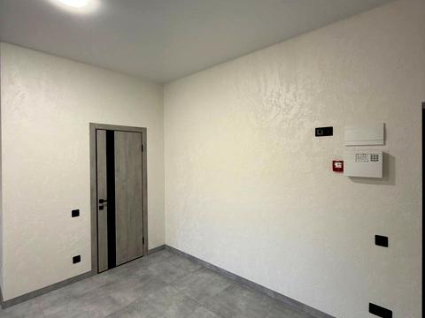 комерційна за адресою Соборна пл. (Жовтнева), 14