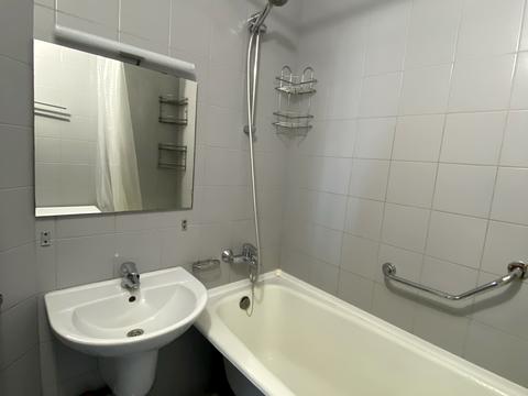 квартира по адресу Героев Днепра ул., 42