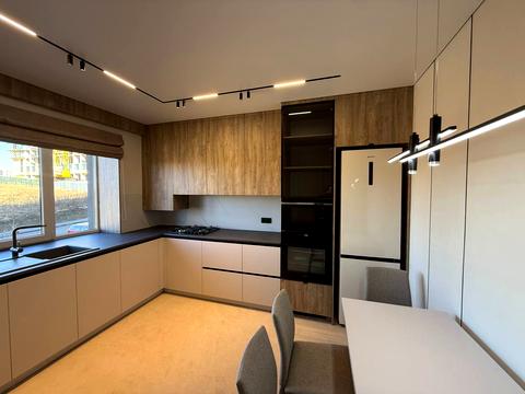 квартира по адресу Студентская ул., 24-А