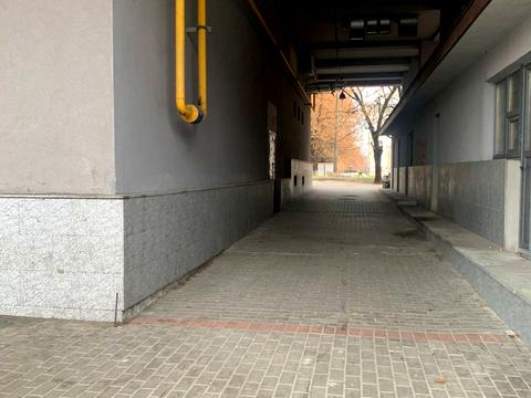 коммерческая по адресу Нижний Вал ул., (Будинок 1)