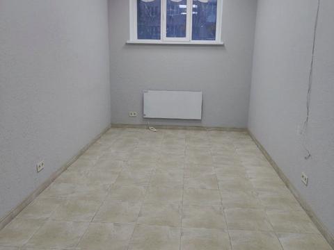 комерційна за адресою Боголюбова вул., 6