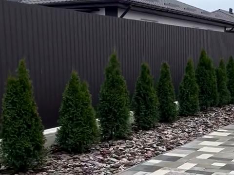 будинок за адресою Ліквідаторів ЧАЕС, 24