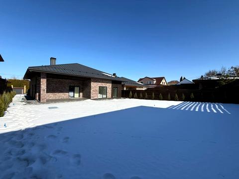 будинок за адресою Центральна вул.