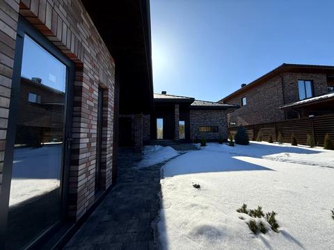 будинок за адресою Центральна вул.