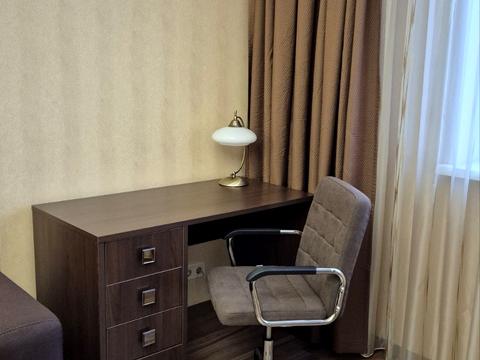 квартира за адресою Авіаконструктора Ігоря Сікорського вул. (Танкова), 1-А