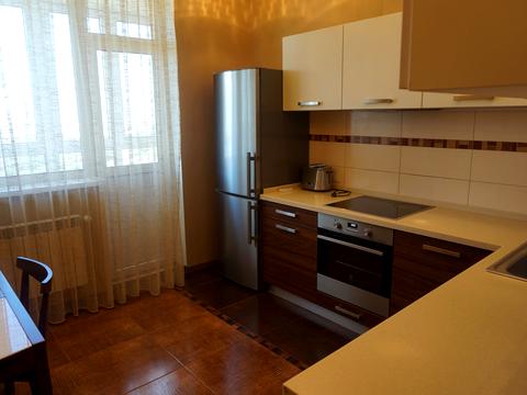 квартира за адресою Авіаконструктора Ігоря Сікорського вул. (Танкова), 1-А