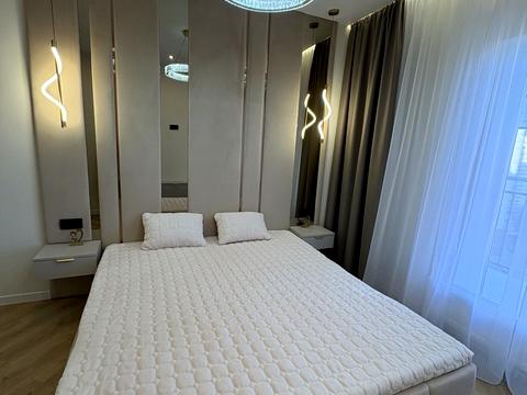 квартира за адресою Краснова вул., 1-В