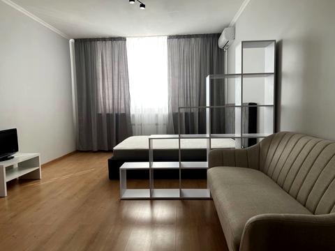 квартира за адресою Лукрецька вул., 3