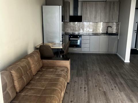 квартира за адресою Зарічна вул., 4