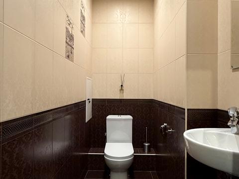 квартира за адресою Анни Ахматової вул., 22