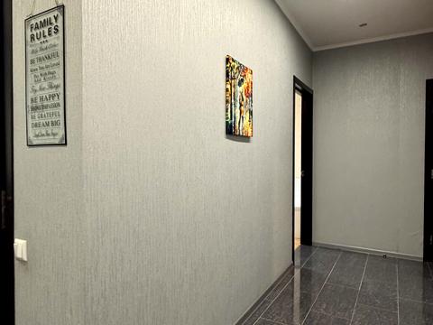 квартира за адресою Анни Ахматової вул., 22