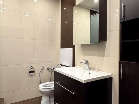 квартира за адресою Анни Ахматової вул., 22