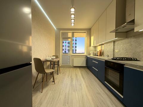 квартира по адресу Героев Небесной Сотни просп., (Будинок 20/10)