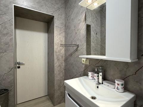 квартира по адресу Героев Небесной Сотни просп., (Будинок 20/10)