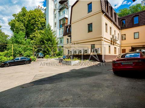 комерційна за адресою Київ, Івана Франка вул., 26