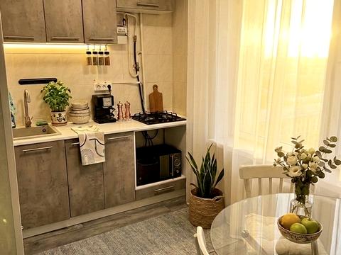 квартира за адресою Райдужна вул., 13-В