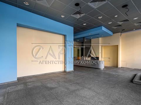 комерційна за адресою Велика Васильківська вул. (Червоноармійська), 23