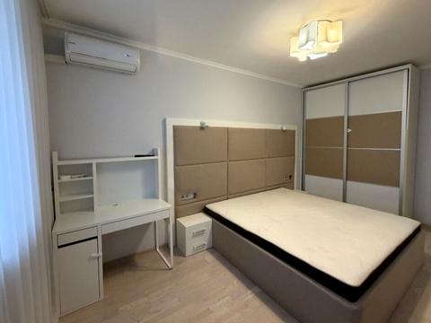 квартира за адресою Авіаконструктора Ігоря Сікорського вул. (Танкова), 1-А