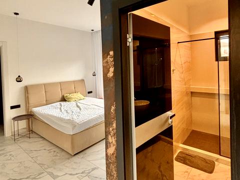 дом по адресу с. Петропавловская Борщаговка, Княгини Ольги ул., 14