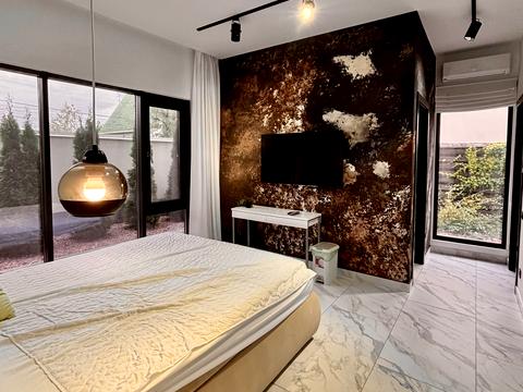 дом по адресу с. Петропавловская Борщаговка, Княгини Ольги ул., 14