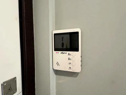 квартира за адресою Калинова вул., 65