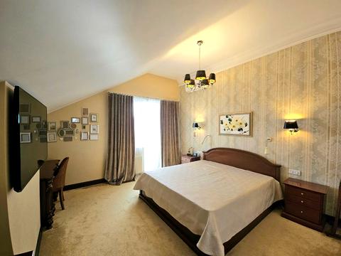 дом по адресу Івана Сулими