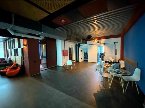 комерційна за адресою Перемоги вул., 61