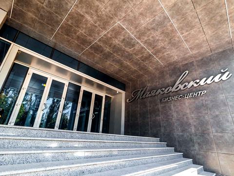 комерційна за адресою Перемоги вул., 61