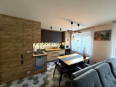 квартира за адресою Протасевича вул., 4