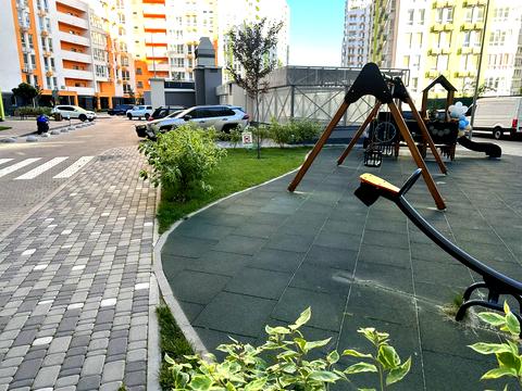 квартира по адресу Олеся Бердника ул., 1-Д