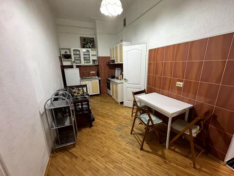 квартира за адресою Сергія Єфремова вул., 6