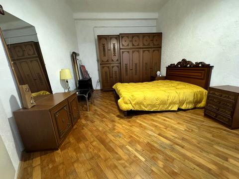 квартира за адресою Сергія Єфремова вул., 6