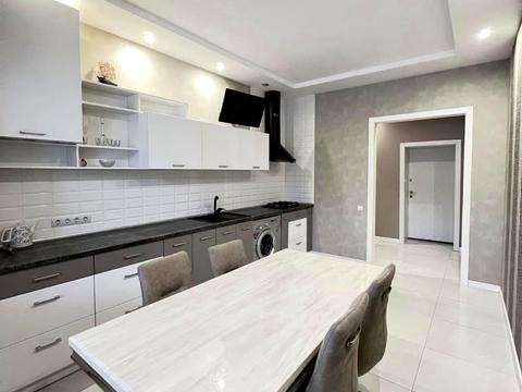 квартира за адресою Соборності вул. (Жовтнева), 46В