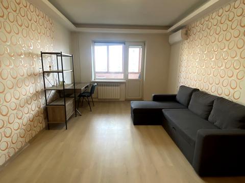 квартира за адресою Срібнокільська вул., 8