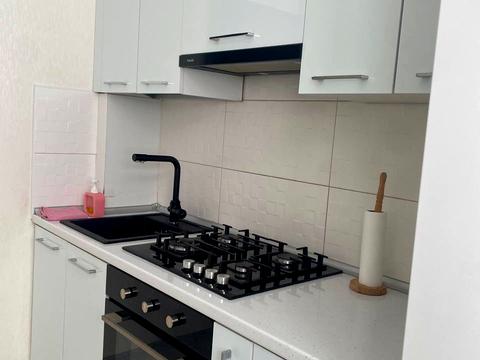 квартира за адресою Соборний просп. (Леніна), 182