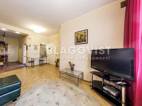 квартира по адресу Круглоуниверситетская ул., 13